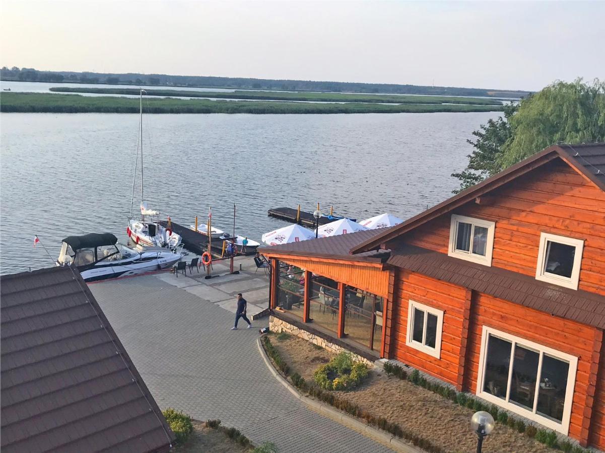 Baltic Waterfront Yacht House Hotel Świnoujście Exterior foto